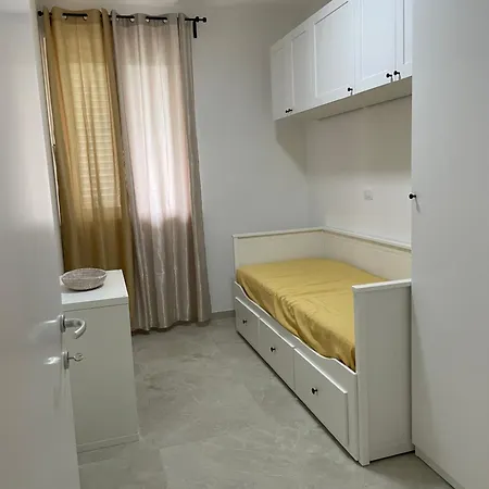 Falce Di Luna Guest house